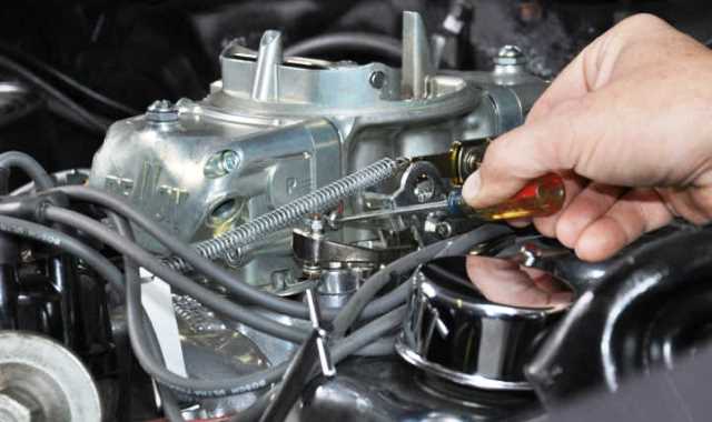Penyebab RPM Mobil Karburator Tidak Stabil