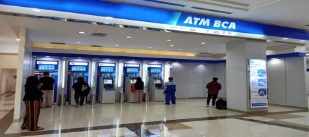 Cara Ambil Uang di ATM BCA