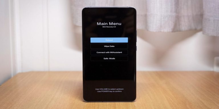 Cara Reset HP Xiaomi dengan Tombol Power Yang Mudah